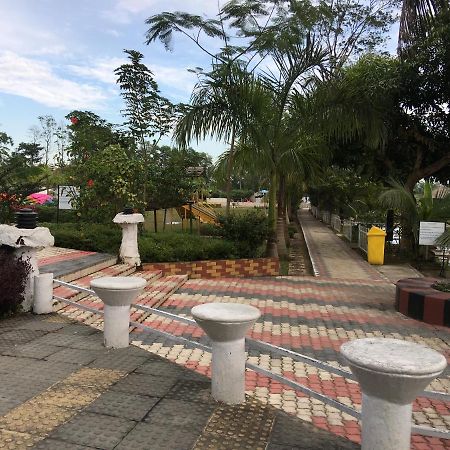 Rangauti Resort Maulvi Bazar 外观 照片